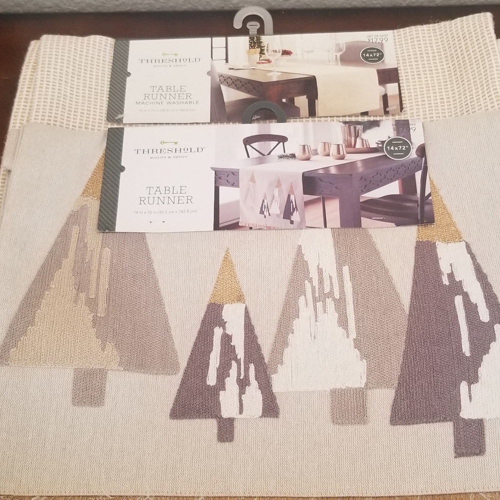 Bundle Threshold table runner set of 2